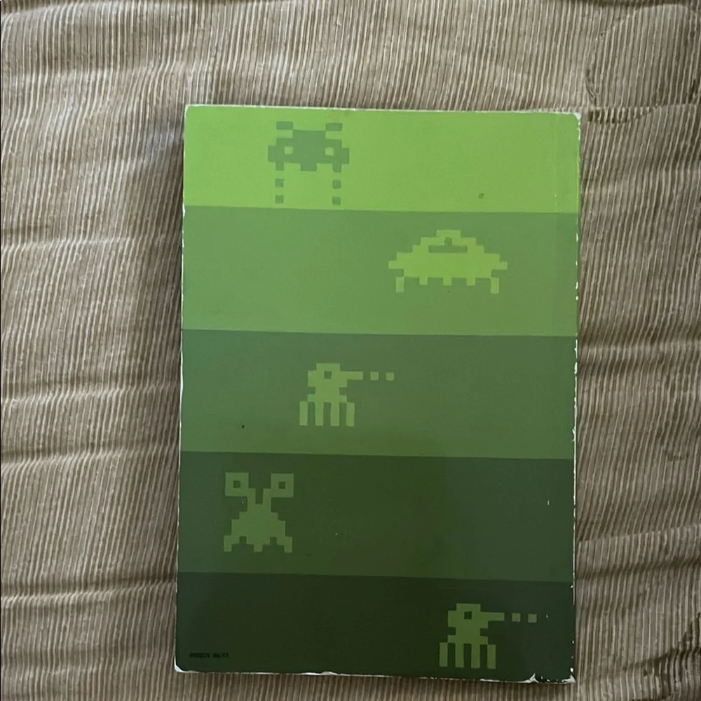 Green Gaming Guides Level Up Display